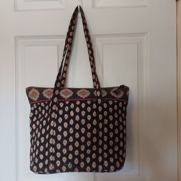 Vera Bradley Villager Tote Classic Black  Red Paisley Print Quilted Shoulder Bag - Picture 2 of 11